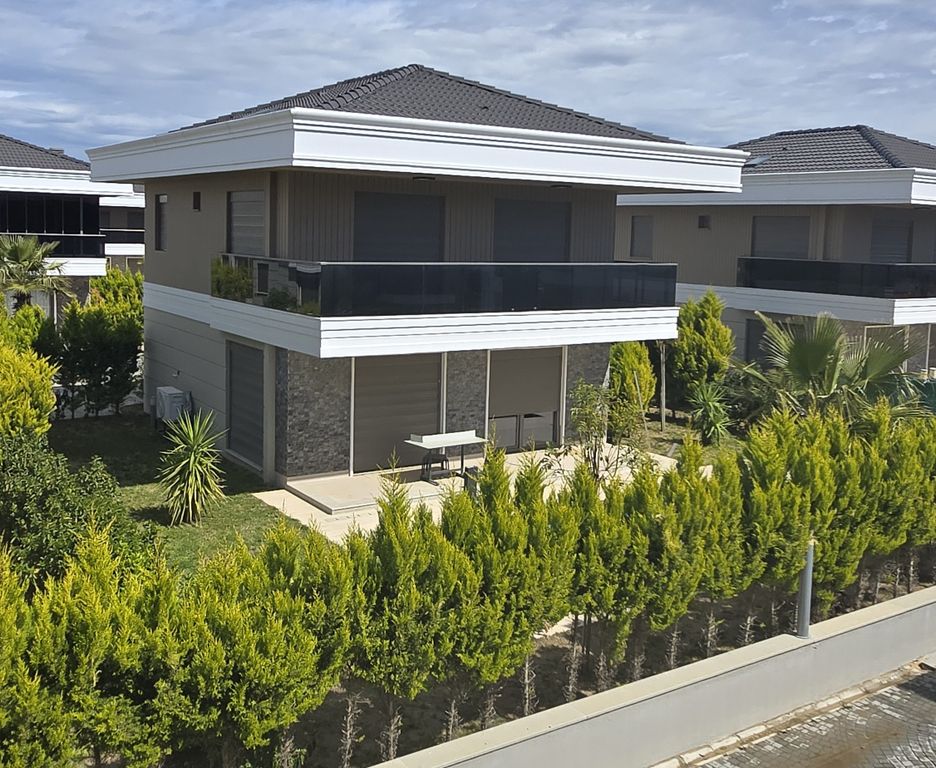 Property photo 1 of 16 Brand New Villa For Sale In Belek, Antalya - Modern Two-Storey Villa With A Private Garden And Pool