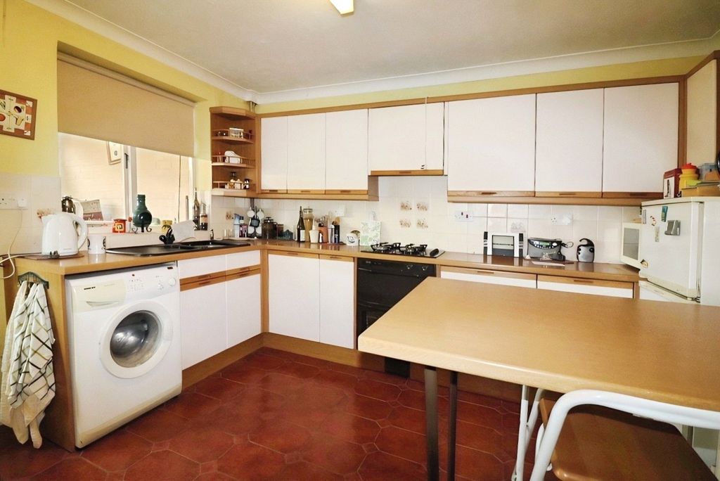 Property photo 3 of 14 Picture No. 04