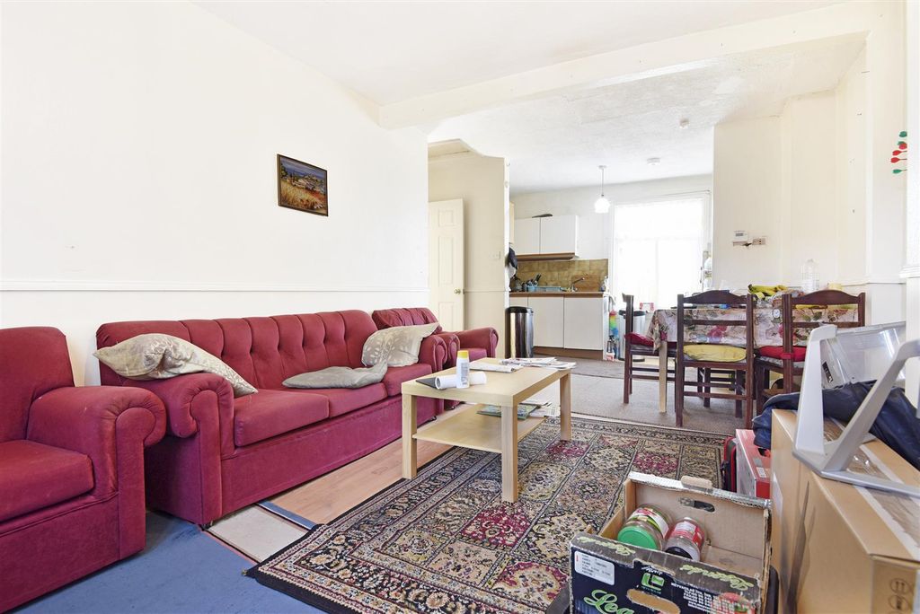 Property photo 2 of 16 Reception Room