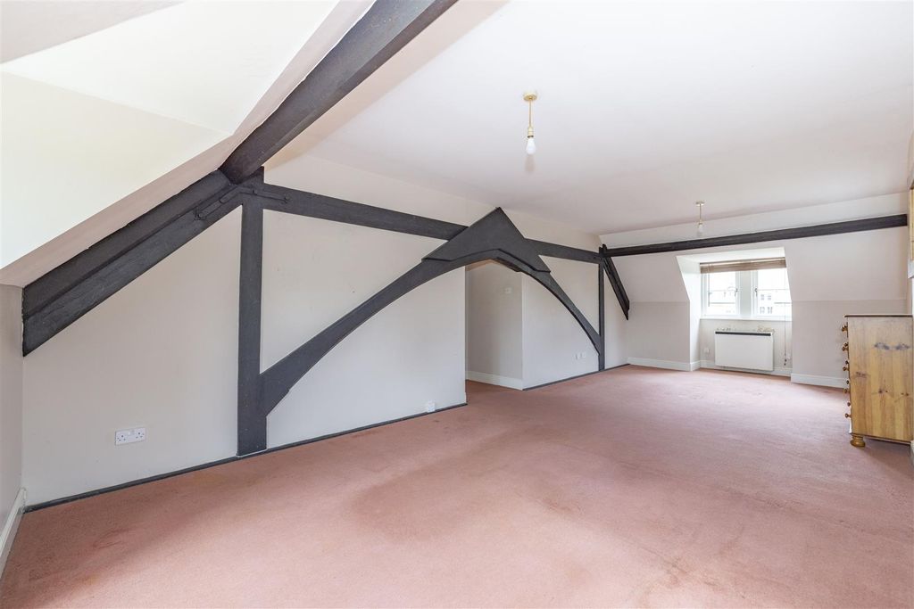Property photo 3 of 13 Coopers Estate Agents