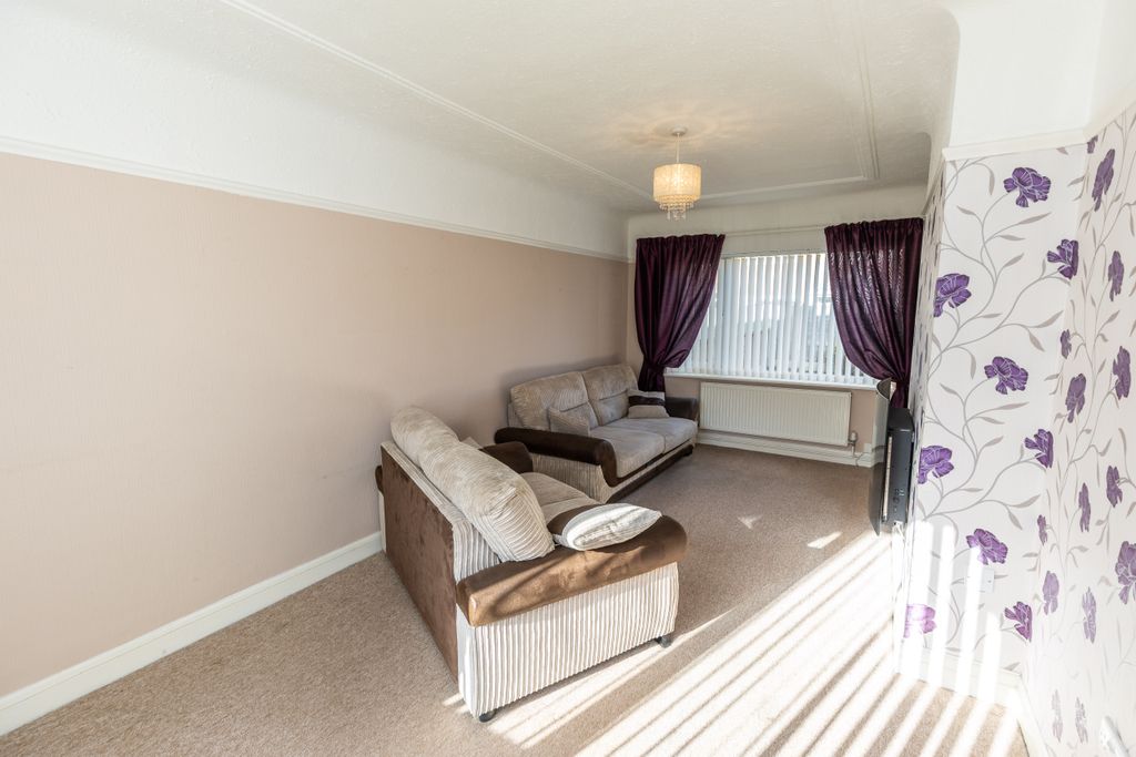 Property photo 3 of 16 _L6A9945