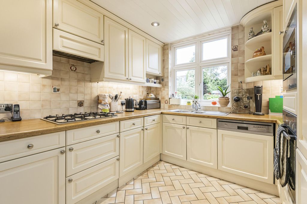 Property photo 1 of 30 Kitchen