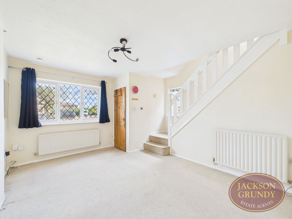Property photo 2 of 9 Hedge End