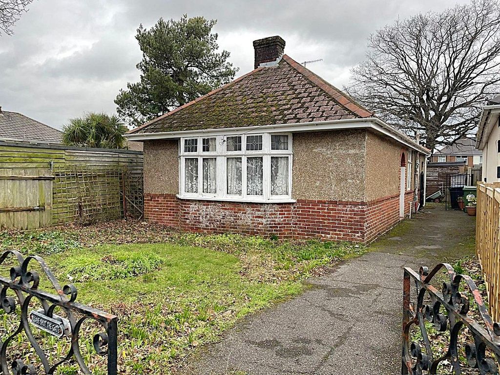 Property photo 1 of 19