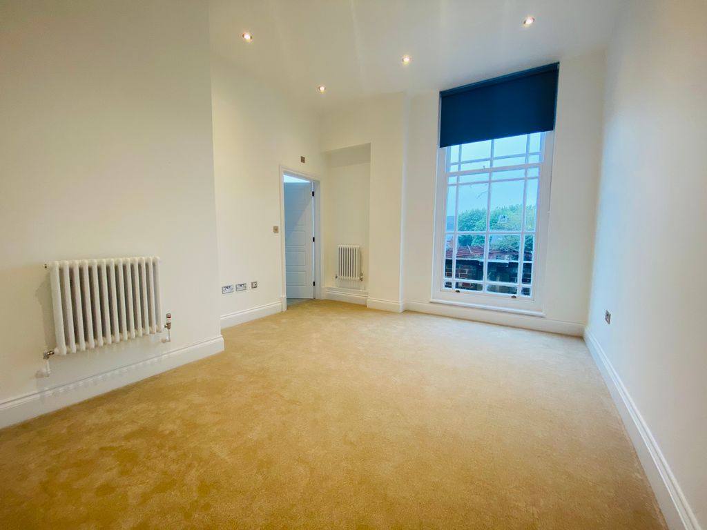 Property photo 3 of 8 Bedroom 2