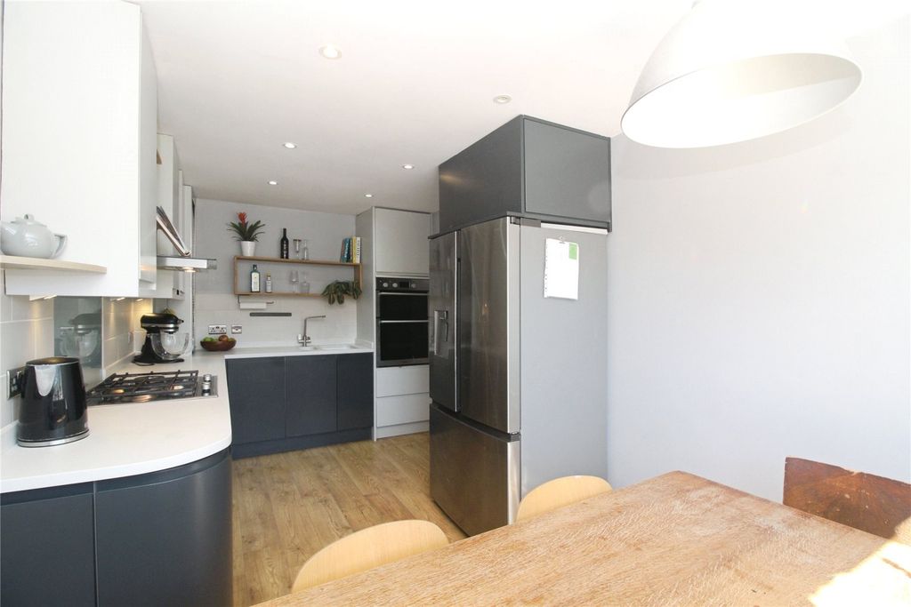 Property photo 2 of 18 Kitchen/Diner