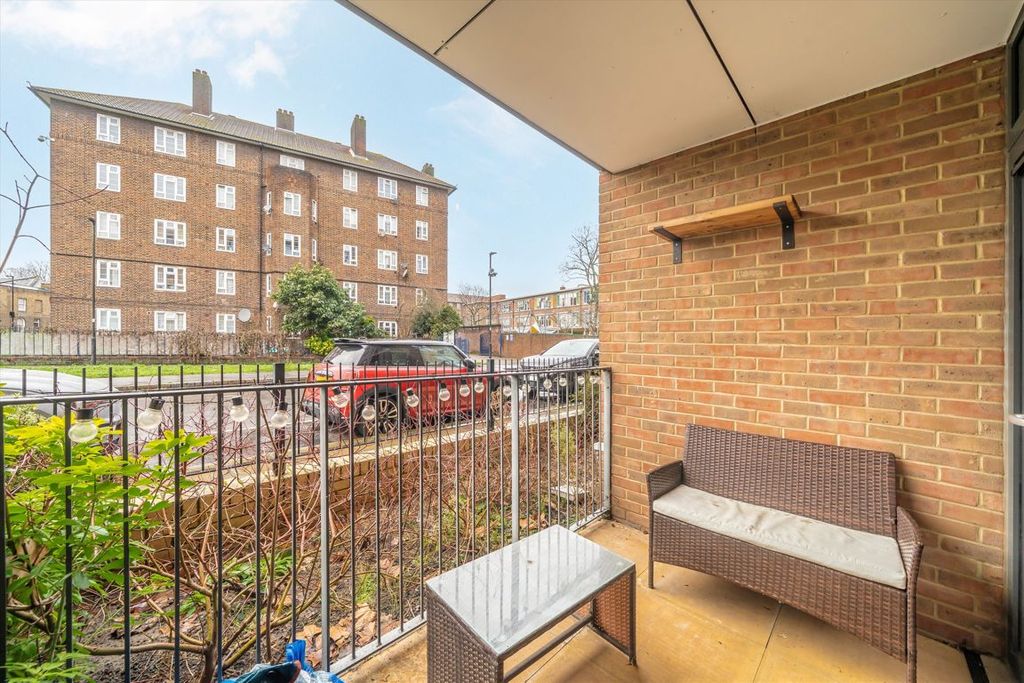 Property photo 3 of 8