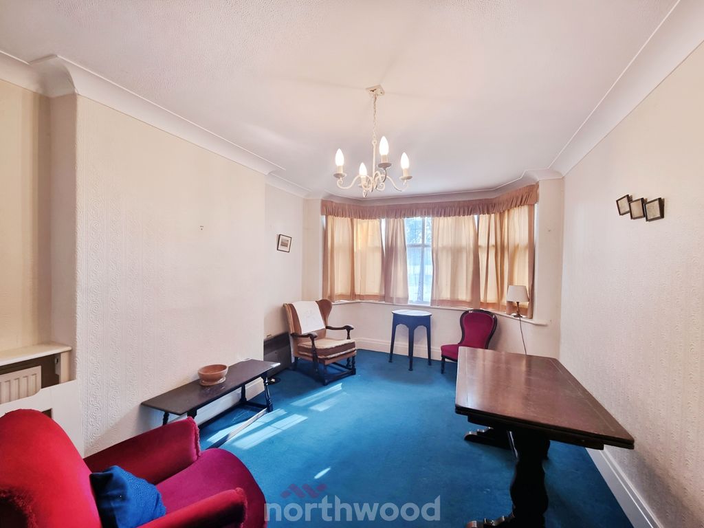 Property photo 3 of 23