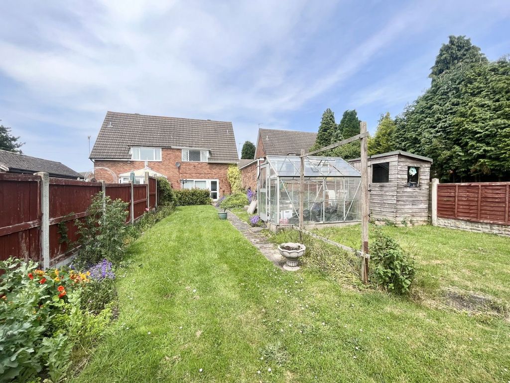 Property photo 2 of 23