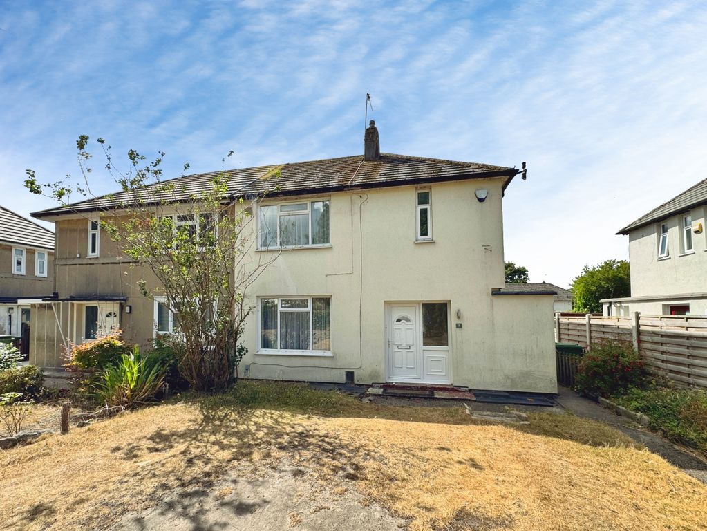 Property photo 2 of 14