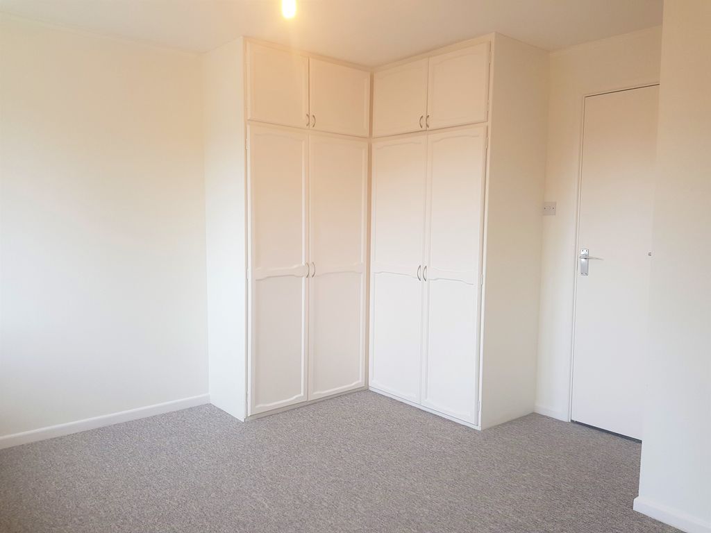 Property photo 3 of 7 Bedroom