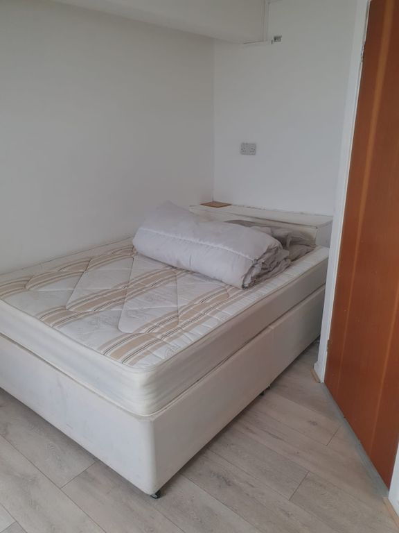 Property photo 1 of 7 Flat 7 Cyprus Road (3)