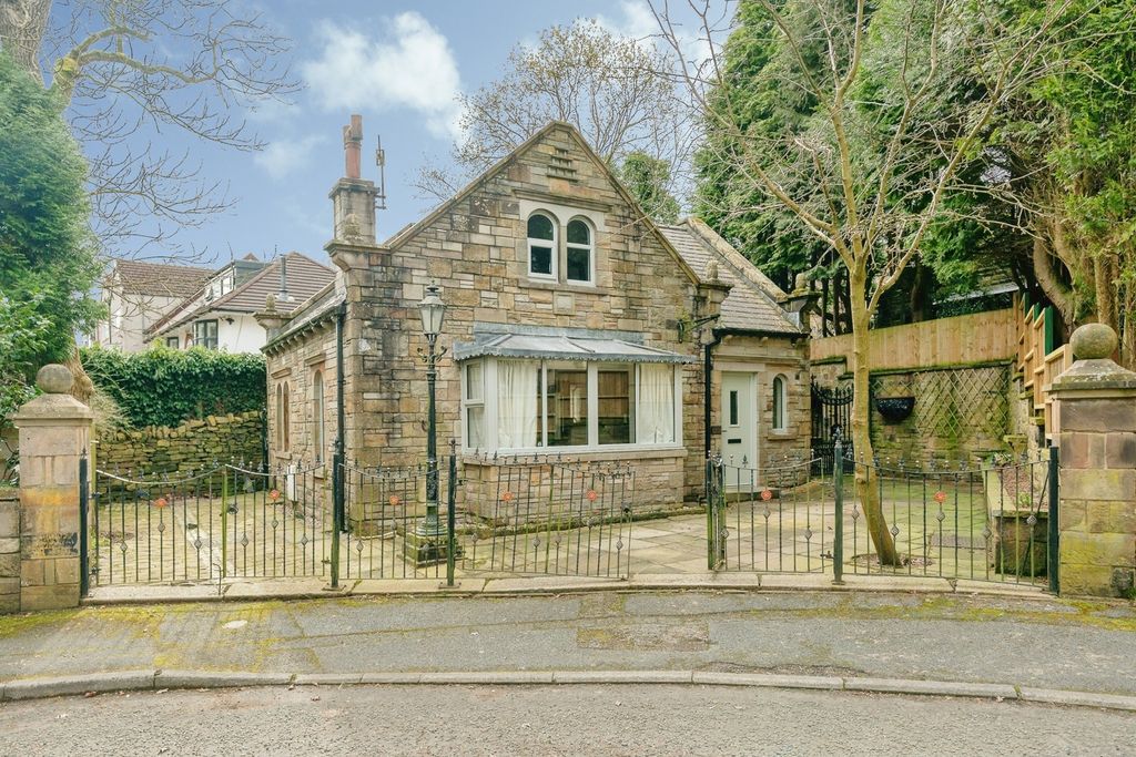 Property photo 1 of 26 Pbox-Img.Jpg