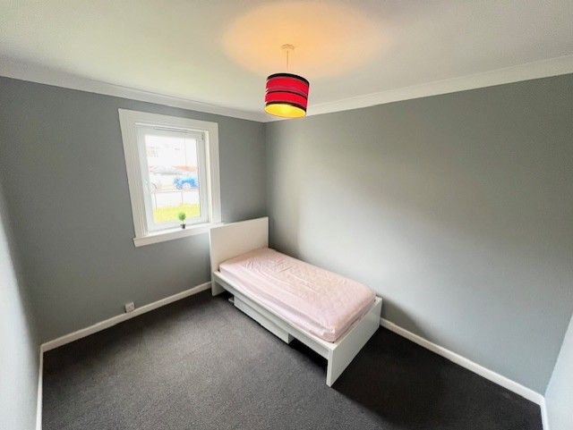 Property photo 3 of 11 Photo 3