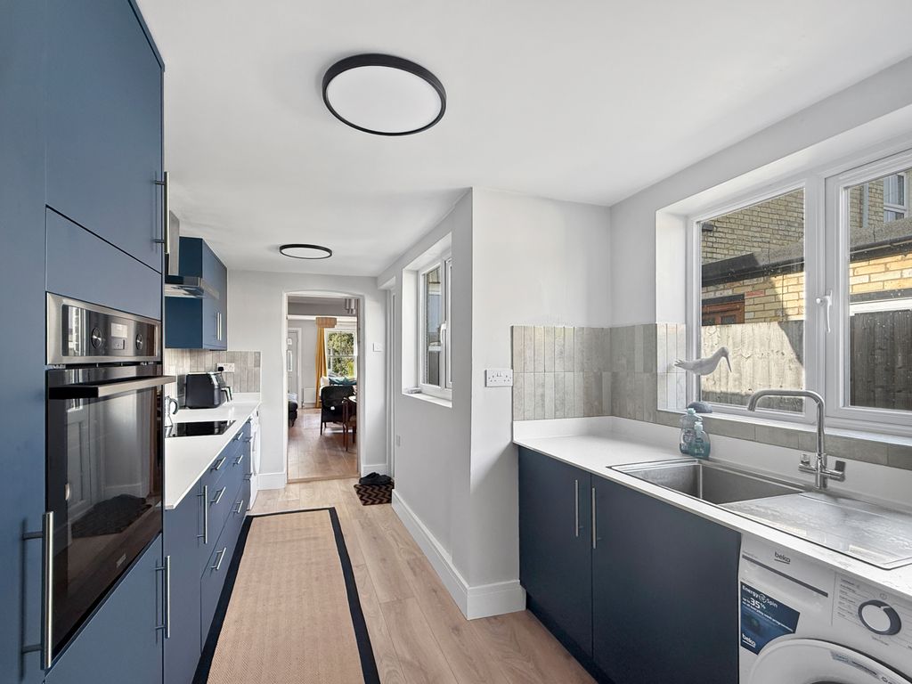 Property photo 2 of 17 87A215Edcb6708d285Bdc050776227Ceeec50A69