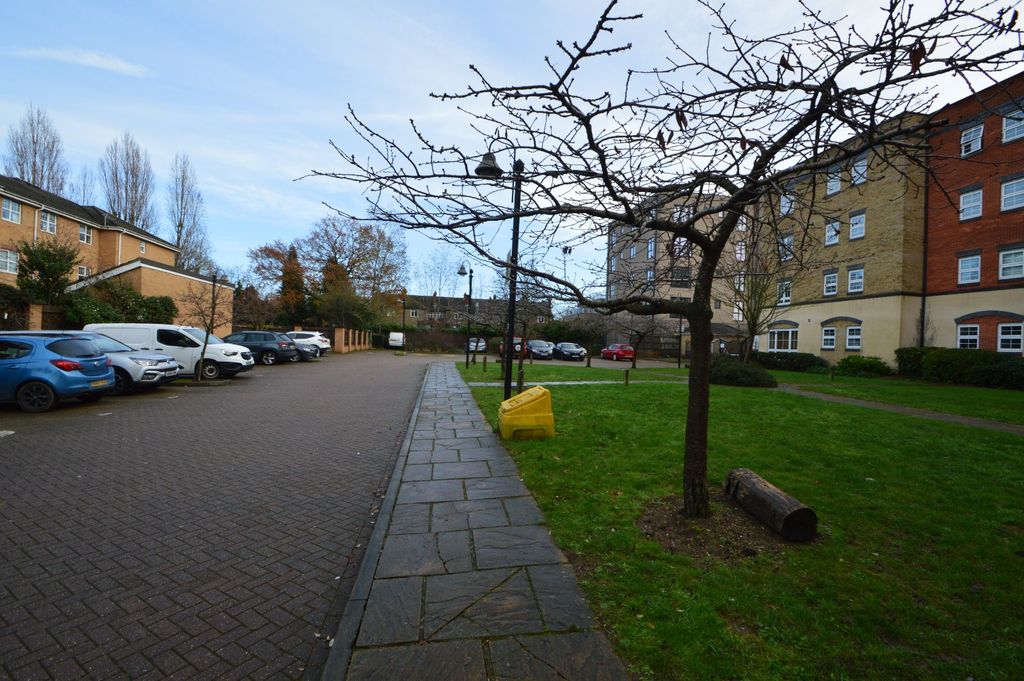 Property photo 2 of 7 Picture No. 08