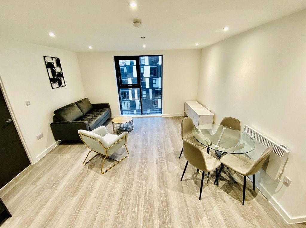 Property photo 2 of 10 Picture No. 09