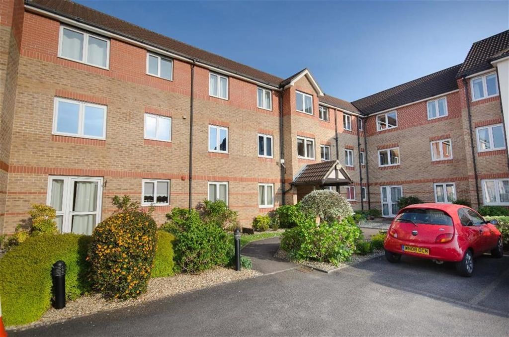 Property photo 1 of 13