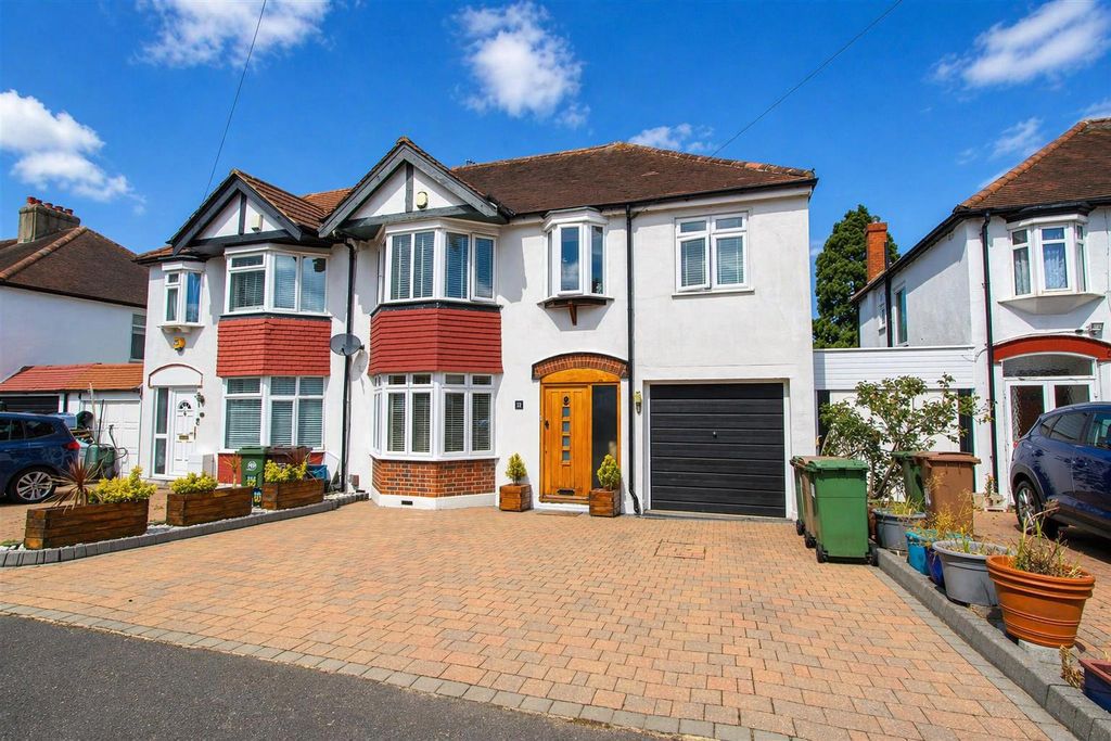 Property photo 1 of 24 Front