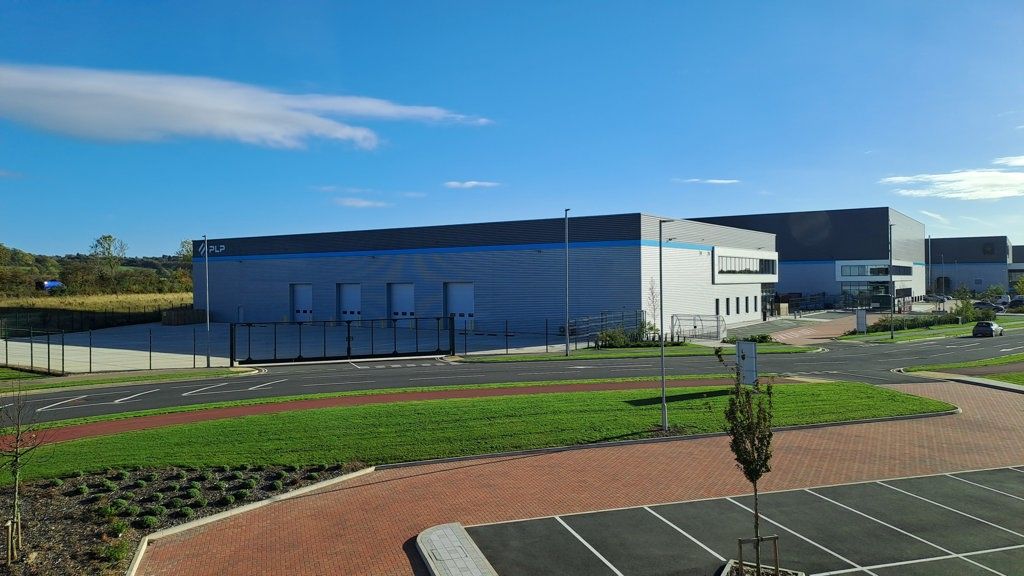 Property photo 1 of 10 Photo 16