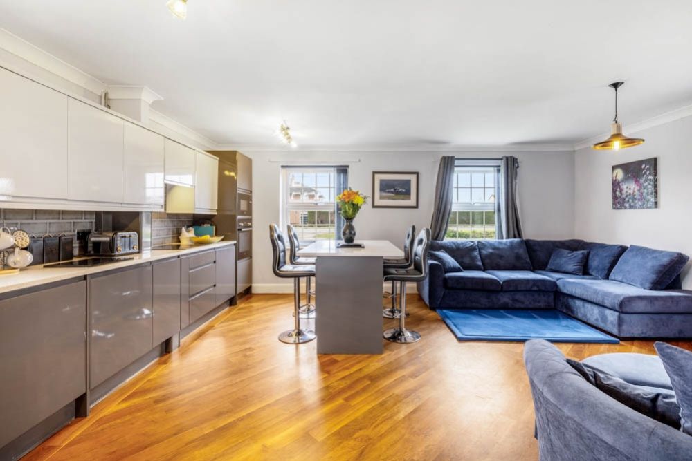 Property photo 2 of 30 Station Farm Bungalow (Boston)-18