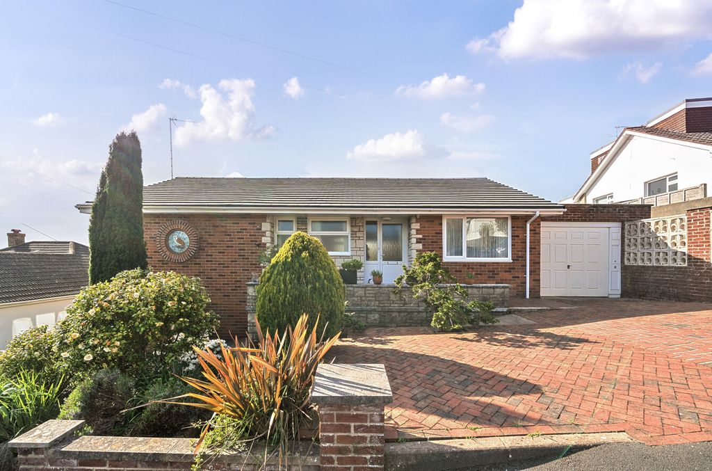Property photo 1 of 35 1429894-32-69Dcde...