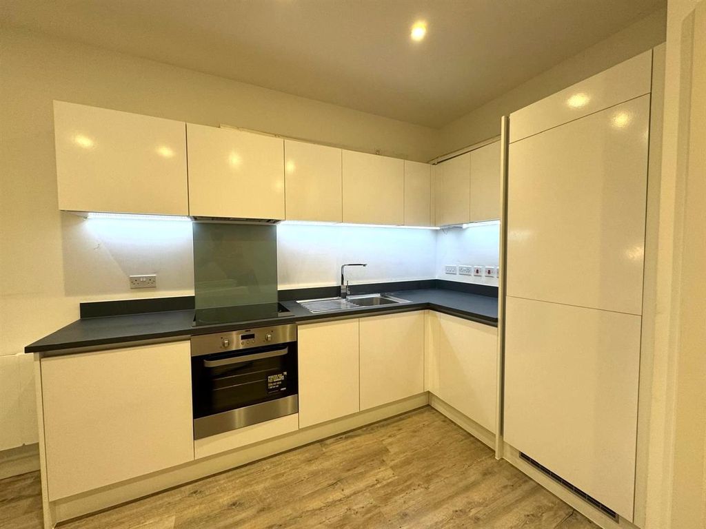 Property photo 2 of 15 Kitchen.Jpg