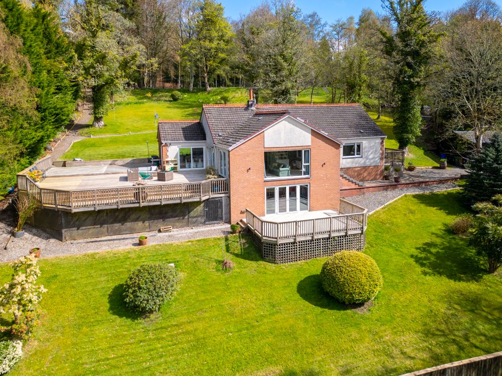 Property photo 1 of 59