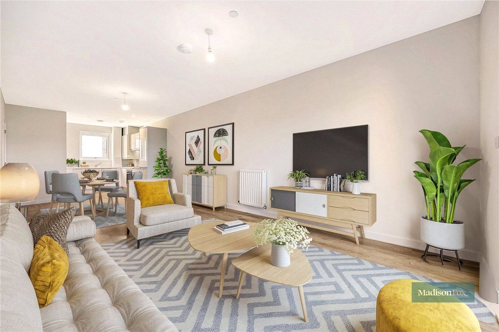 Property photo 2 of 12 Picture No. 14