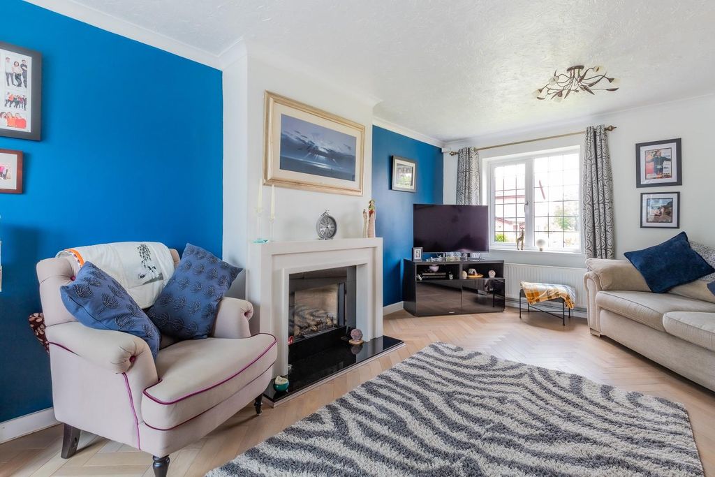 Property photo 3 of 42 Briarmeadow Drive 9-14.Jpg