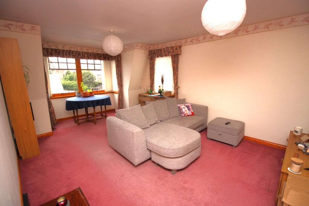 Property photo 3 of 12 Photo 3
