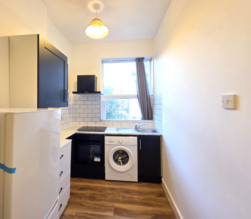 Property photo 3 of 5 Photo 1