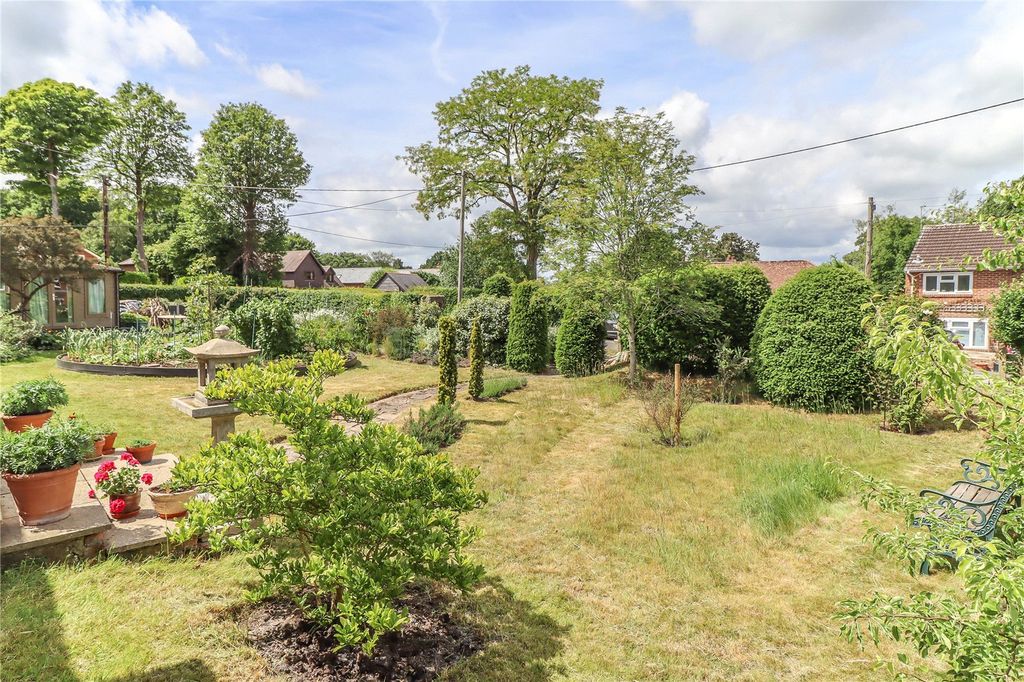 Property photo 3 of 28 Picture No. 28