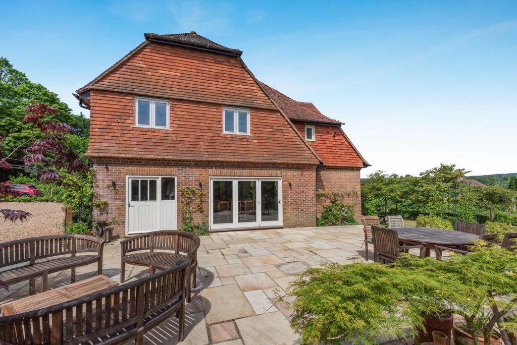 Property photo 2 of 19 Picture No. 23