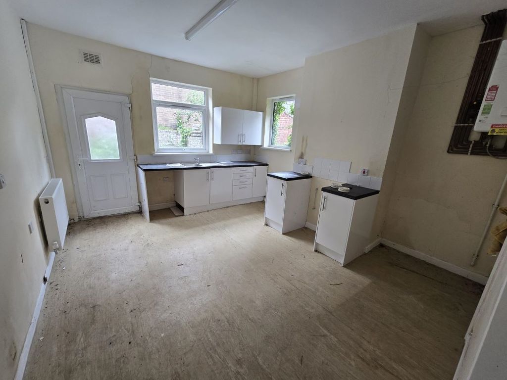 Property photo 3 of 10 Image 3