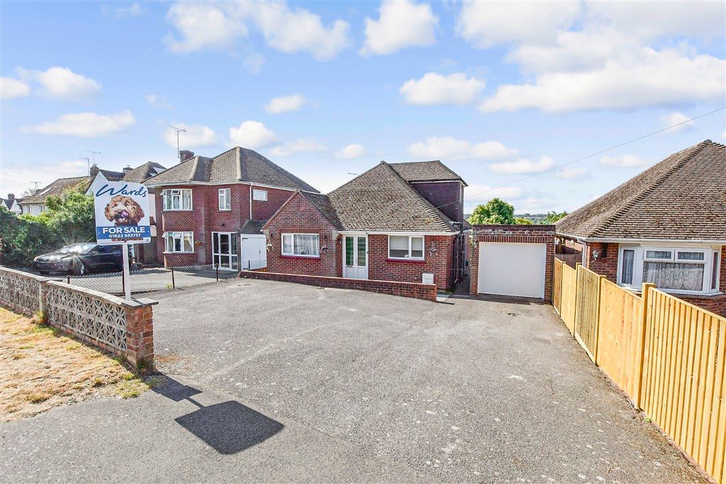 Property photo 1 of 13 External (Web)