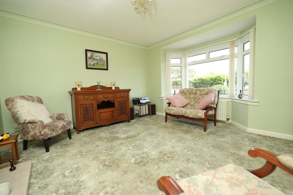 Property photo 3 of 26