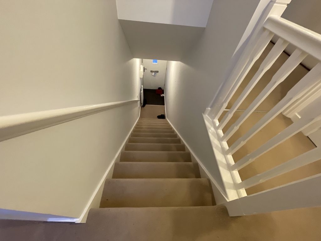 Property photo 2 of 14 Not Specified