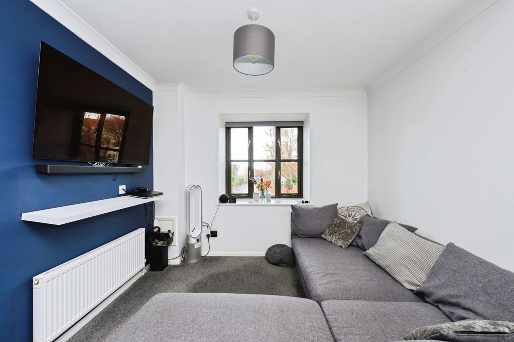 Property photo 2 of 13 Pbox-Img.Jpg