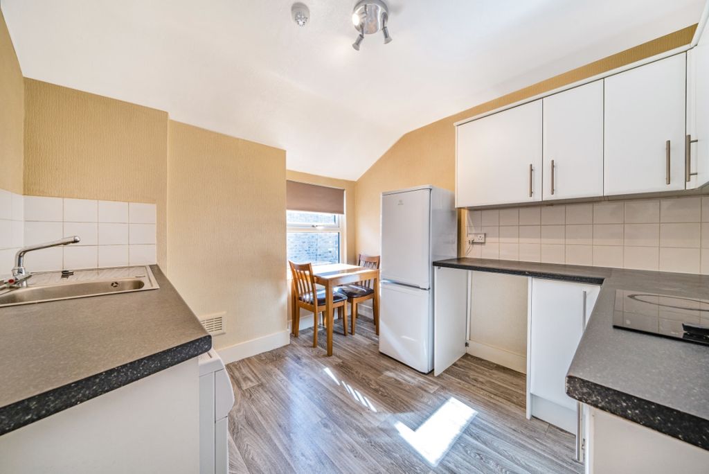 Property photo 1 of 6 1102332 (2)