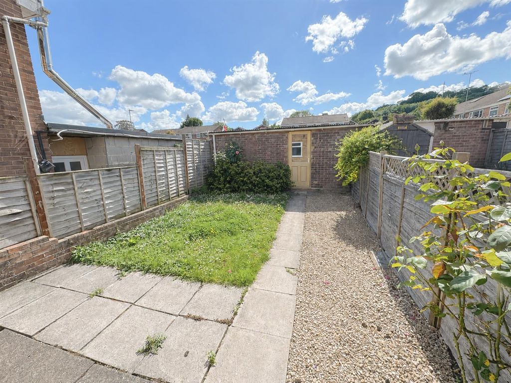 Property photo 2 of 14