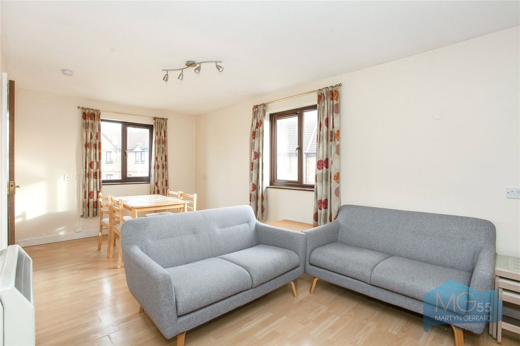 Property photo 1 of 14 Picture No. 20