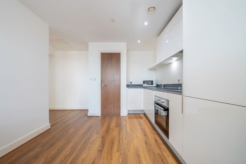 Property photo 3 of 11 Broadstreet 27th Aug00001