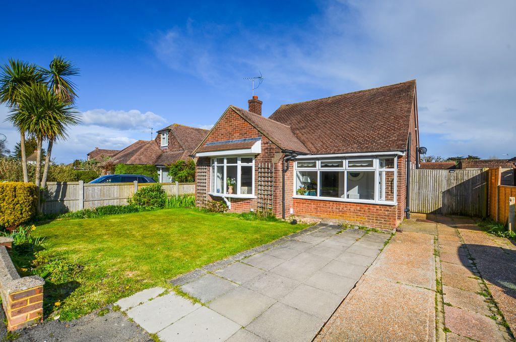 Property photo 2 of 16