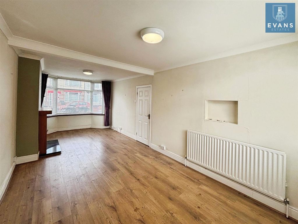 Property photo 2 of 17 Living Room
