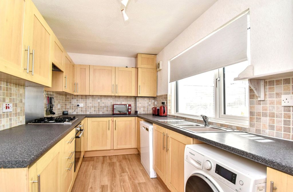 Property photo 3 of 12 Kitchen Angle 1