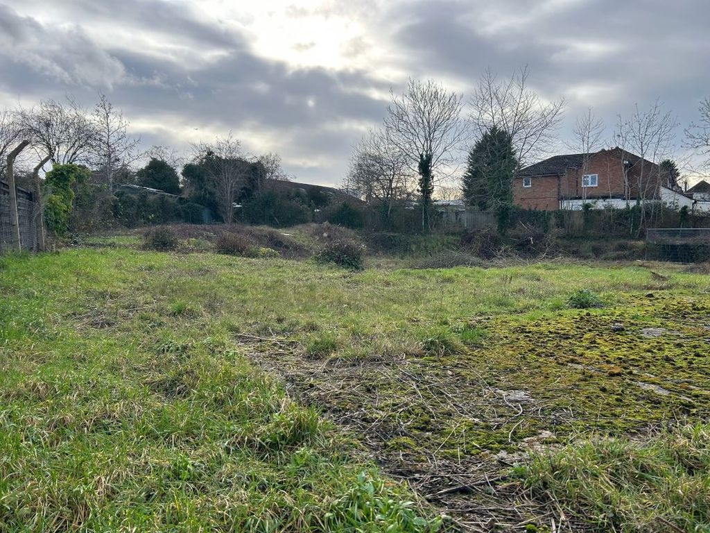 Property photo 3 of 11