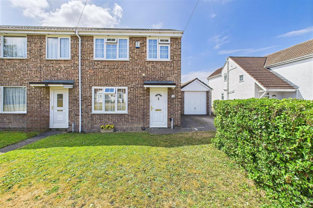 Property photo 1 of 15