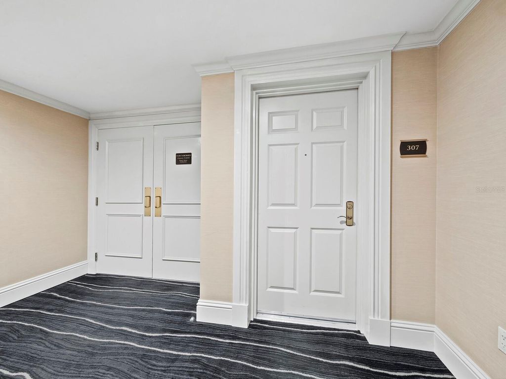 Property photo 3 of 19 <Alttext/>