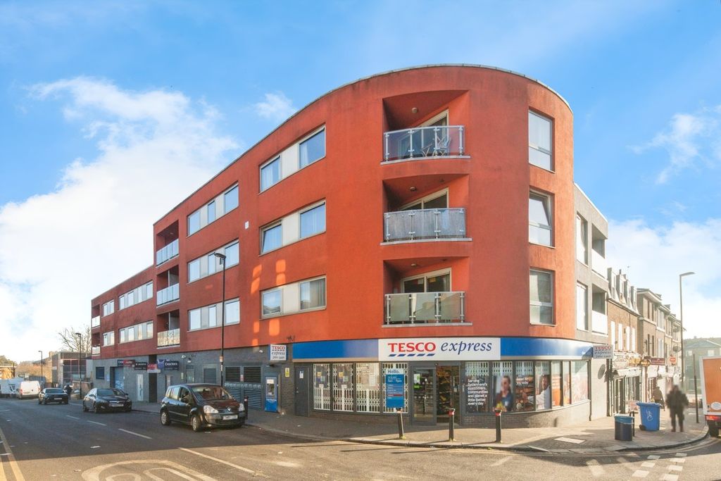 Property photo 1 of 13